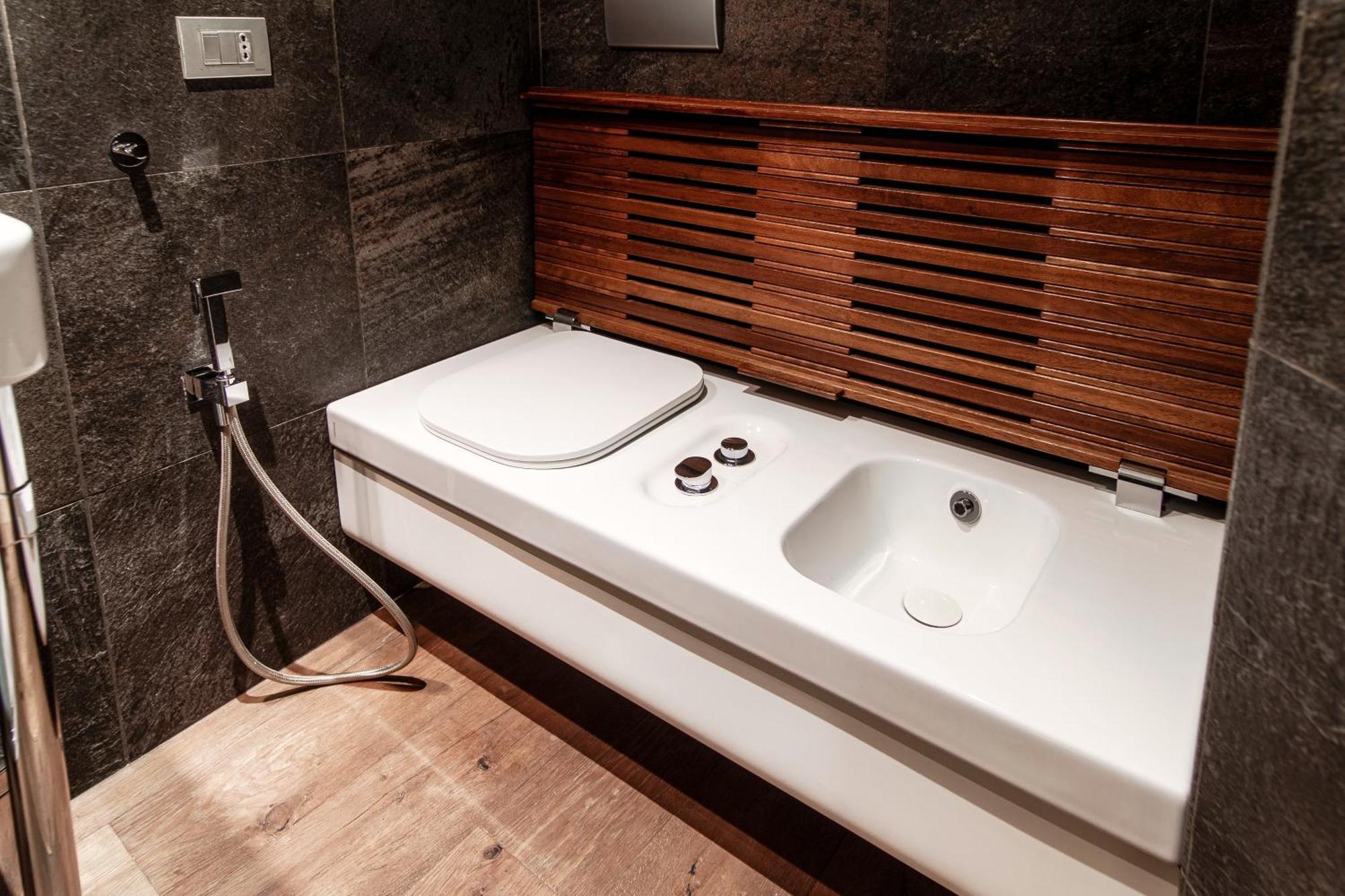 Appartement First & Urban Oasis - By Myhomeincomo Como