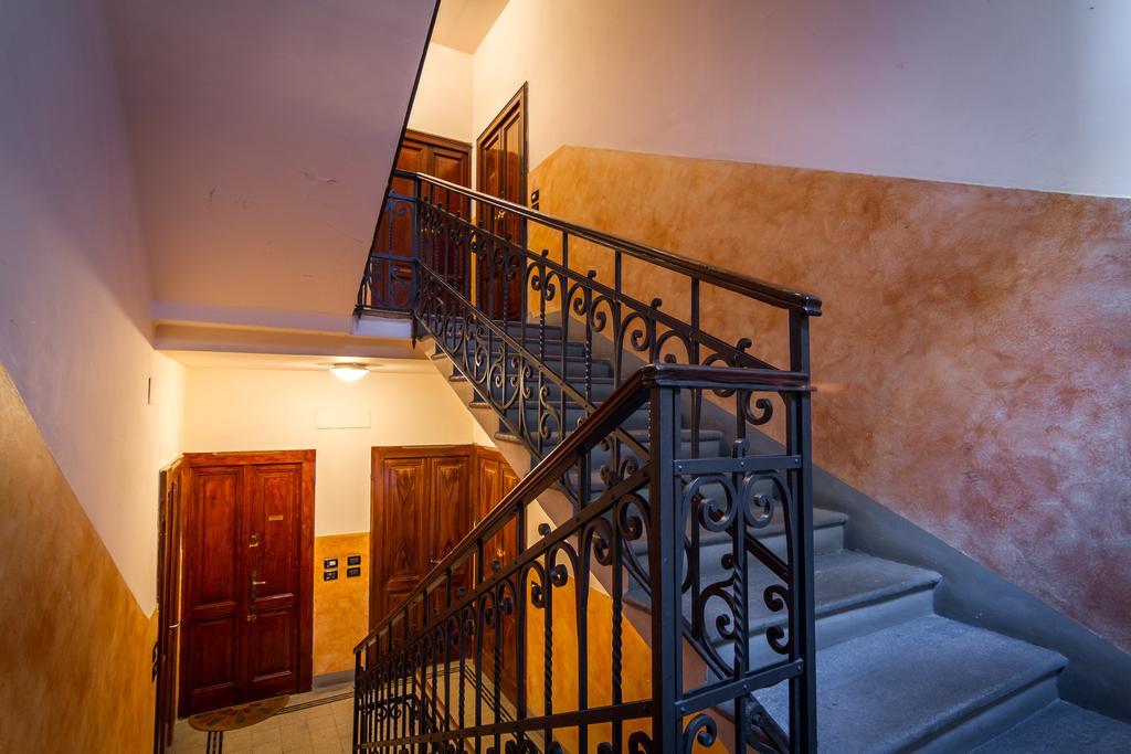Apartment First & Urban Oasis - By Myhomeincomo Como